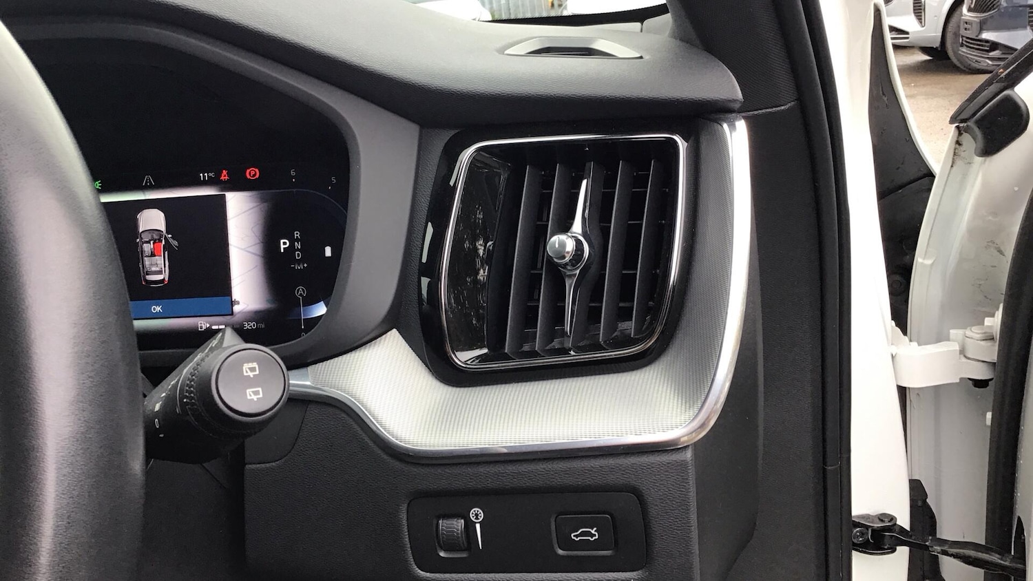 Used Volvo XC60 2022 for sale - 76440295: Photo 29