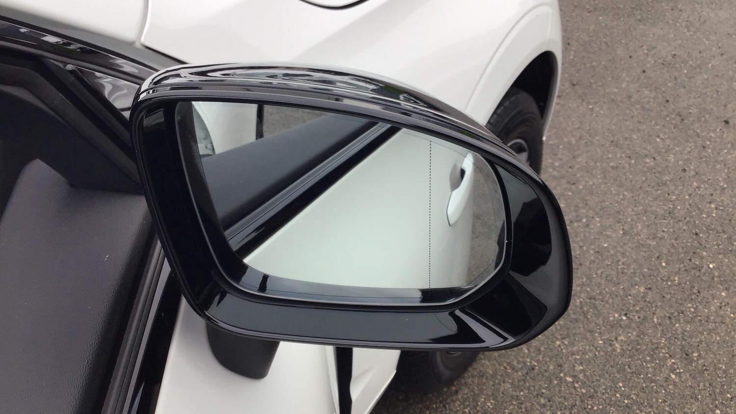 Used Volvo XC60 2022 for sale - 76440295: Photo 37