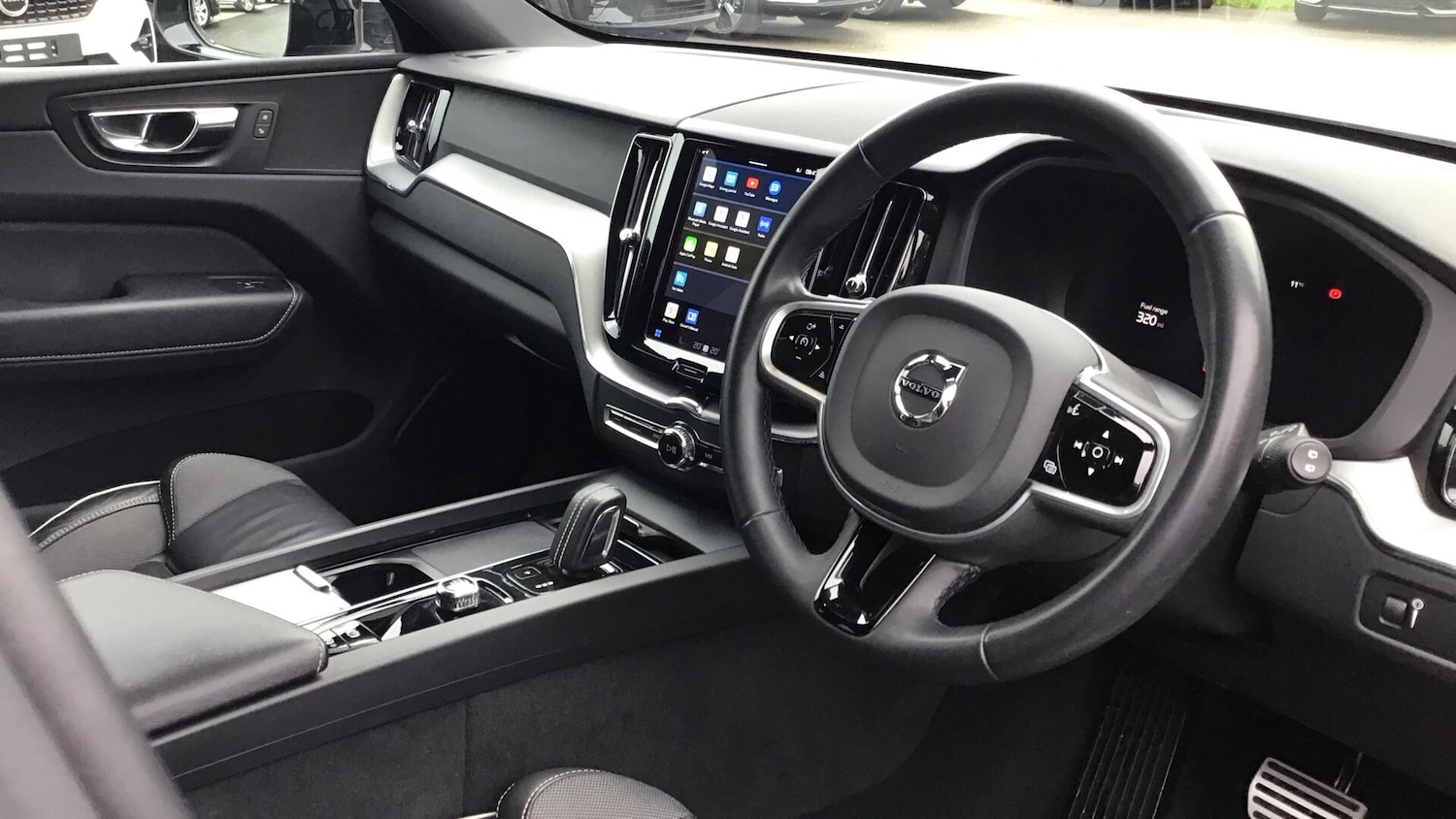 Used Volvo XC60 2022 for sale - 76440295: Photo 4