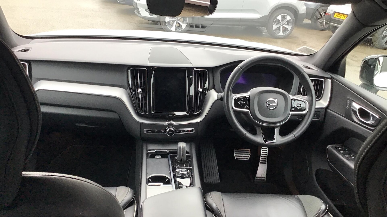 Used Volvo XC60 2022 for sale - 76440295: Photo 5