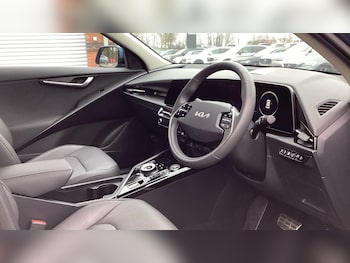 Used Kia Niro 2024 for sale - 78245249: Photo