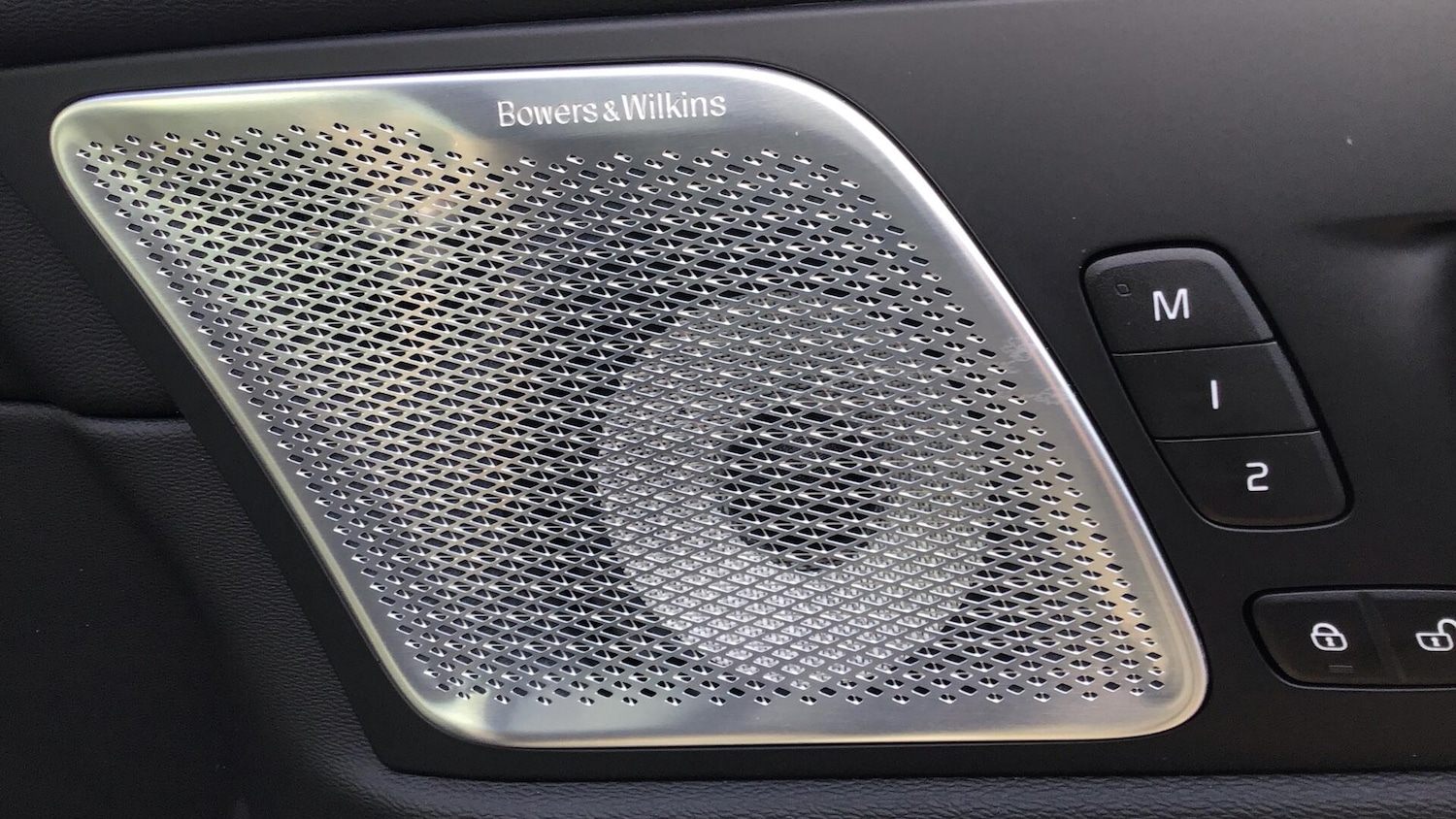 Used Volvo XC60 2025 for sale - 77330698: Photo 39