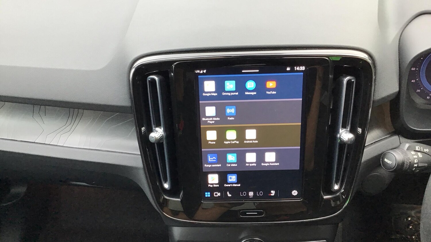 Used Volvo C40 2022 for sale - 76446737: Photo 12