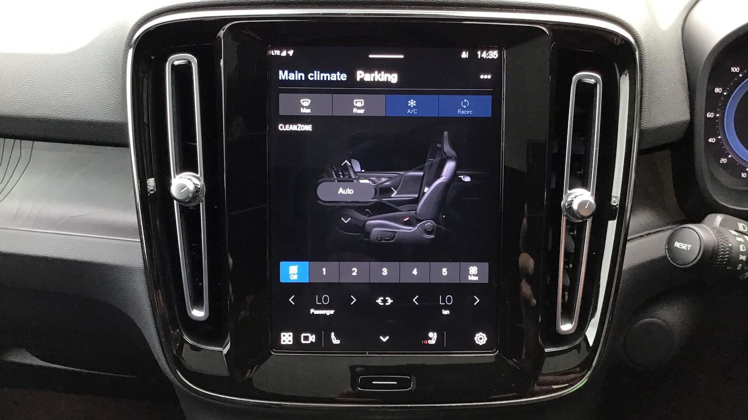 Used Volvo C40 2022 for sale - 76446737: Photo 18