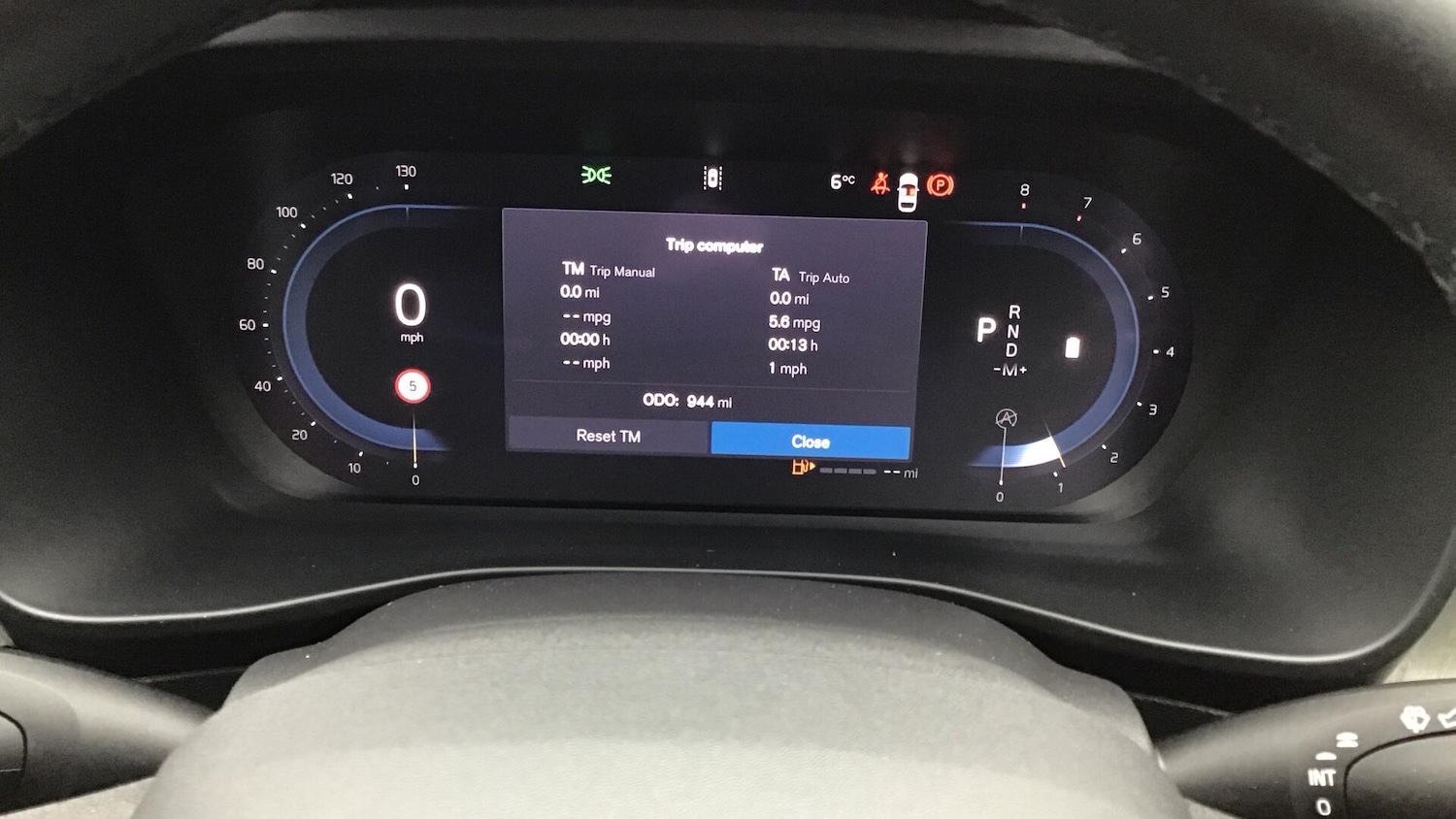 Used Volvo XC40 2024 for sale - 76645965: Photo 11