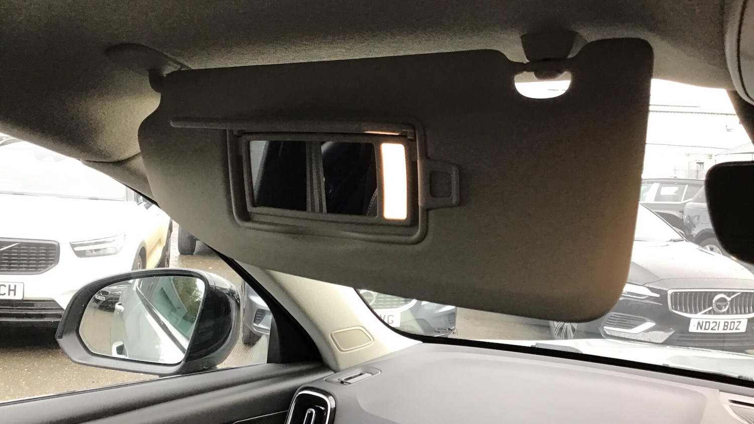 Used Volvo XC40 2024 for sale - 76645965: Photo 26