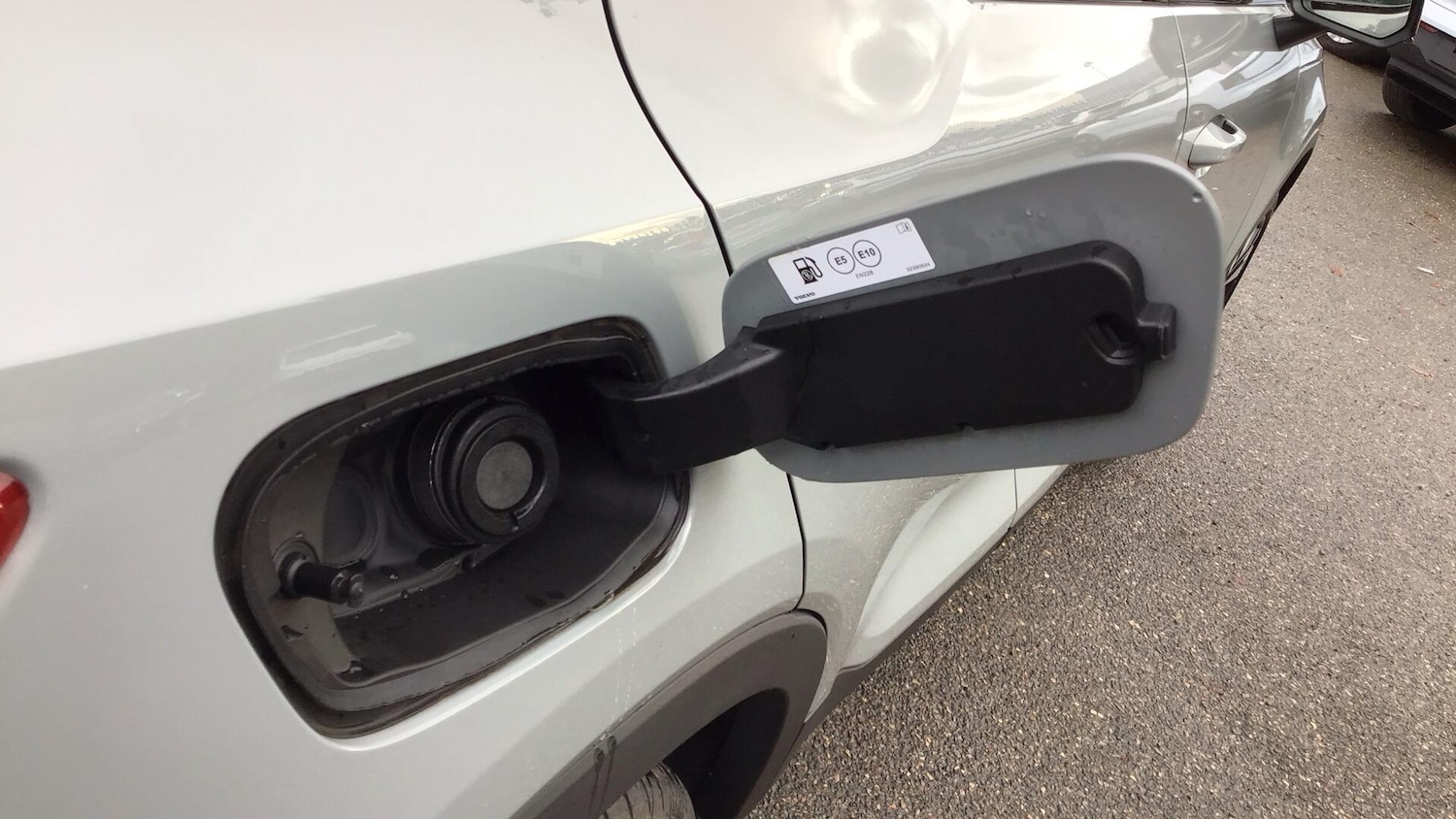 Used Volvo XC40 2024 for sale - 76645965: Photo 38