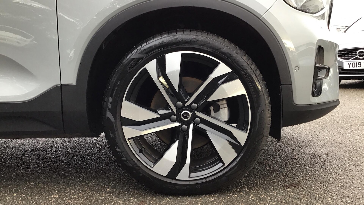 Used Volvo XC40 2024 for sale - 76645965: Photo 9