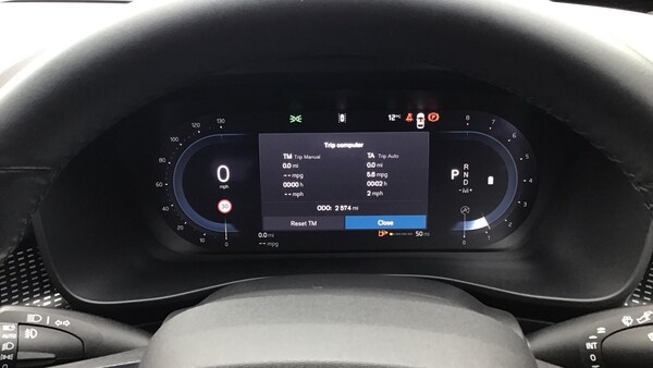 Used Volvo XC40 2025 for sale - 76284295: Photo 11
