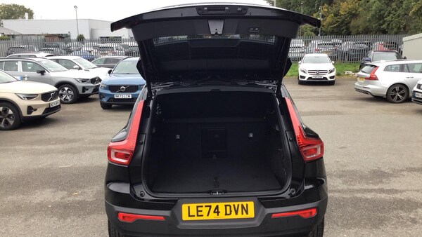 Used Volvo XC40 2025 for sale - 76284295: Photo 13
