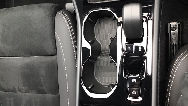 Used Volvo XC40 2025 for sale - 76284295: Photo 16