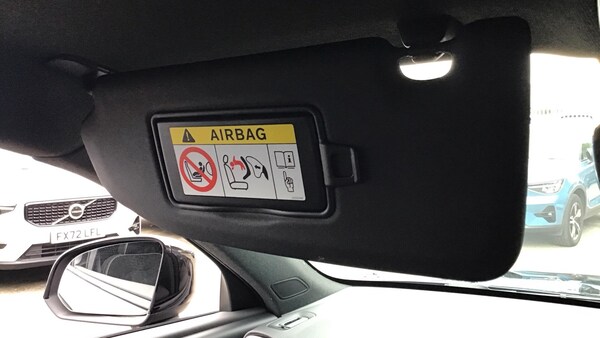 Used Volvo XC40 2025 for sale - 76284295: Photo 27