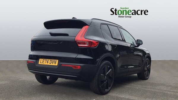 Used Volvo XC40 2025 for sale - 76284295: Photo 2