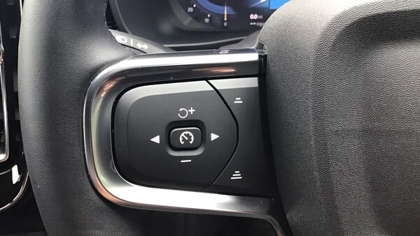 Used Volvo XC40 2025 for sale - 76284295: Photo 31
