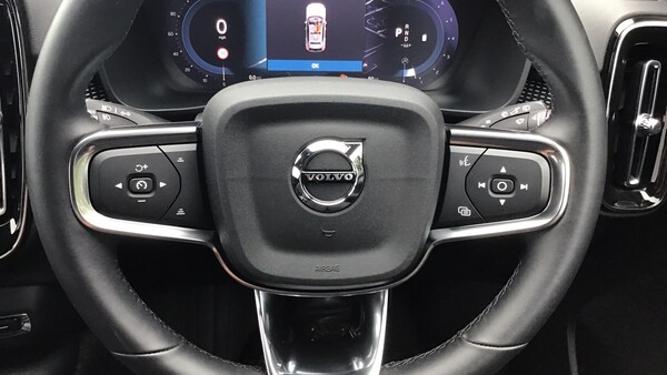 Used Volvo XC40 2025 for sale - 76284295: Photo 33