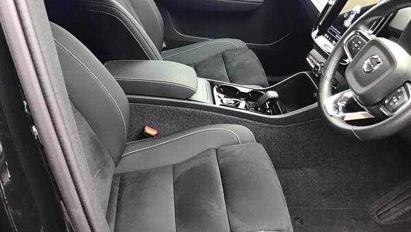 Used Volvo XC40 2025 for sale - 76284295: Photo 37