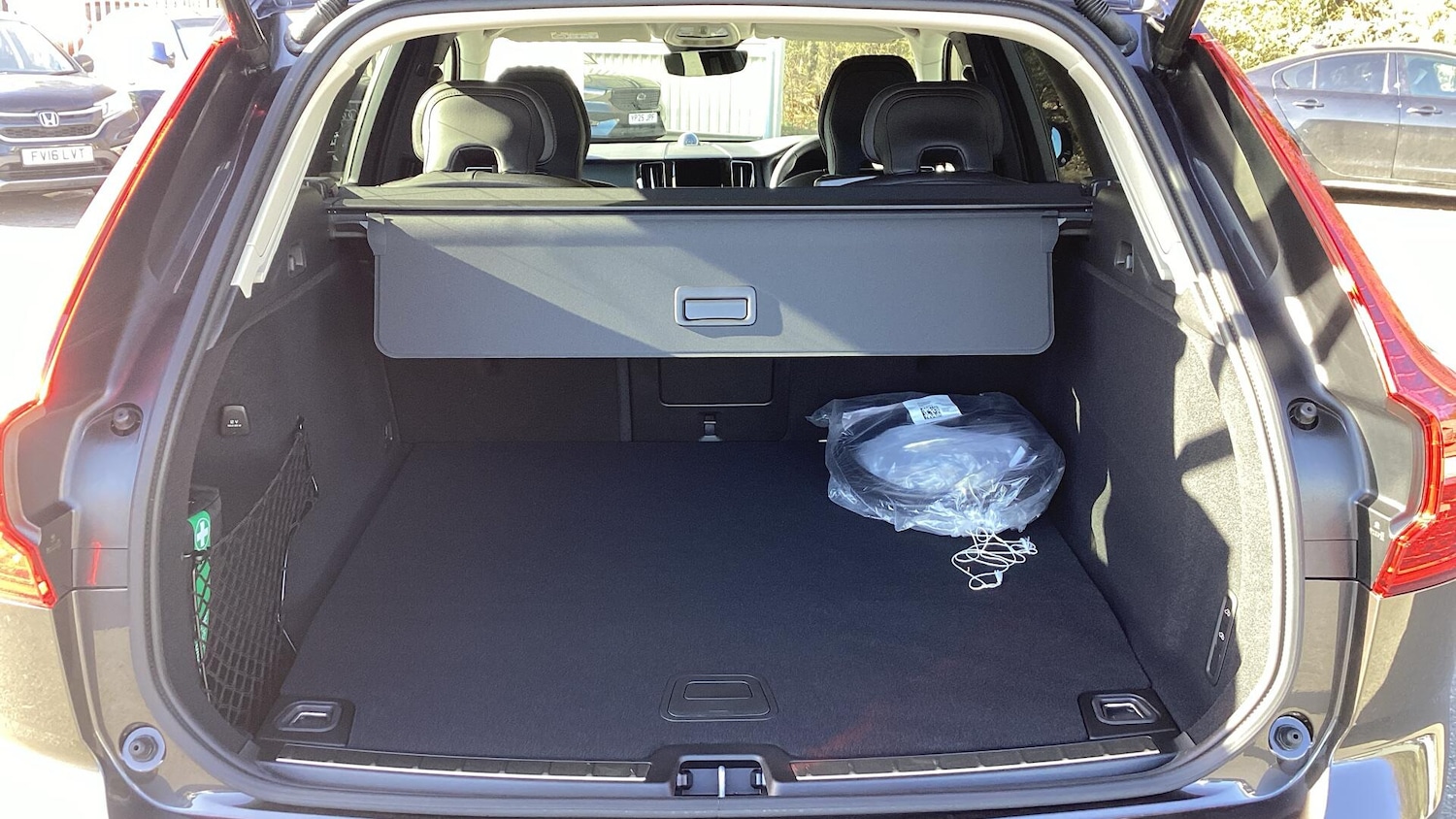 Used Volvo XC60 2025 for sale - 77119882: Photo 17