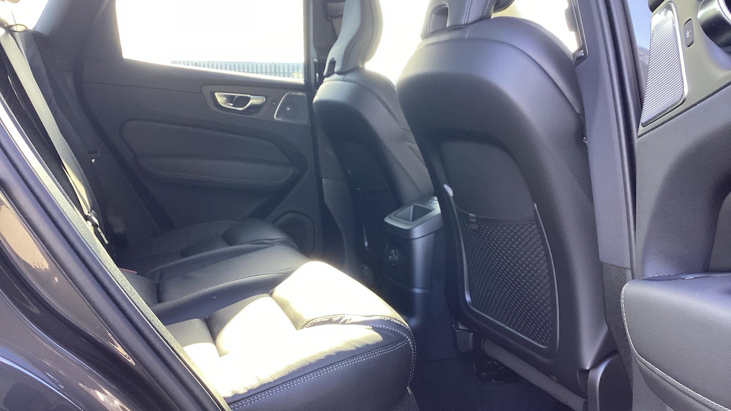 Used Volvo XC60 2025 for sale - 77119882: Photo 33