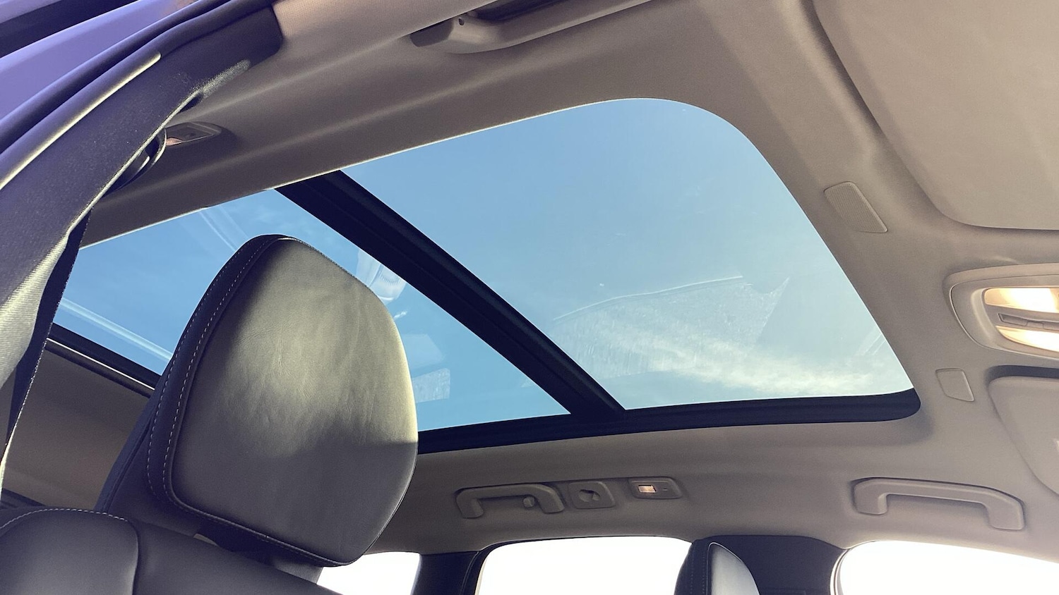 Used Volvo XC60 2025 for sale - 77119882: Photo 38