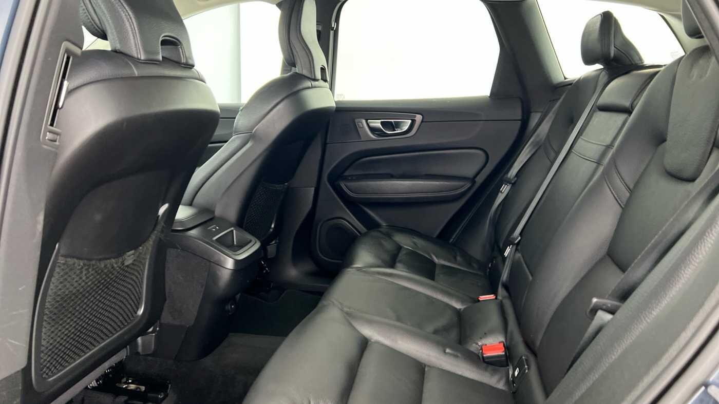 Used Volvo XC60 2021 for sale - 77305700: Photo 18