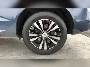 Used Volvo XC60 2021 for sale - 77305700: Photo