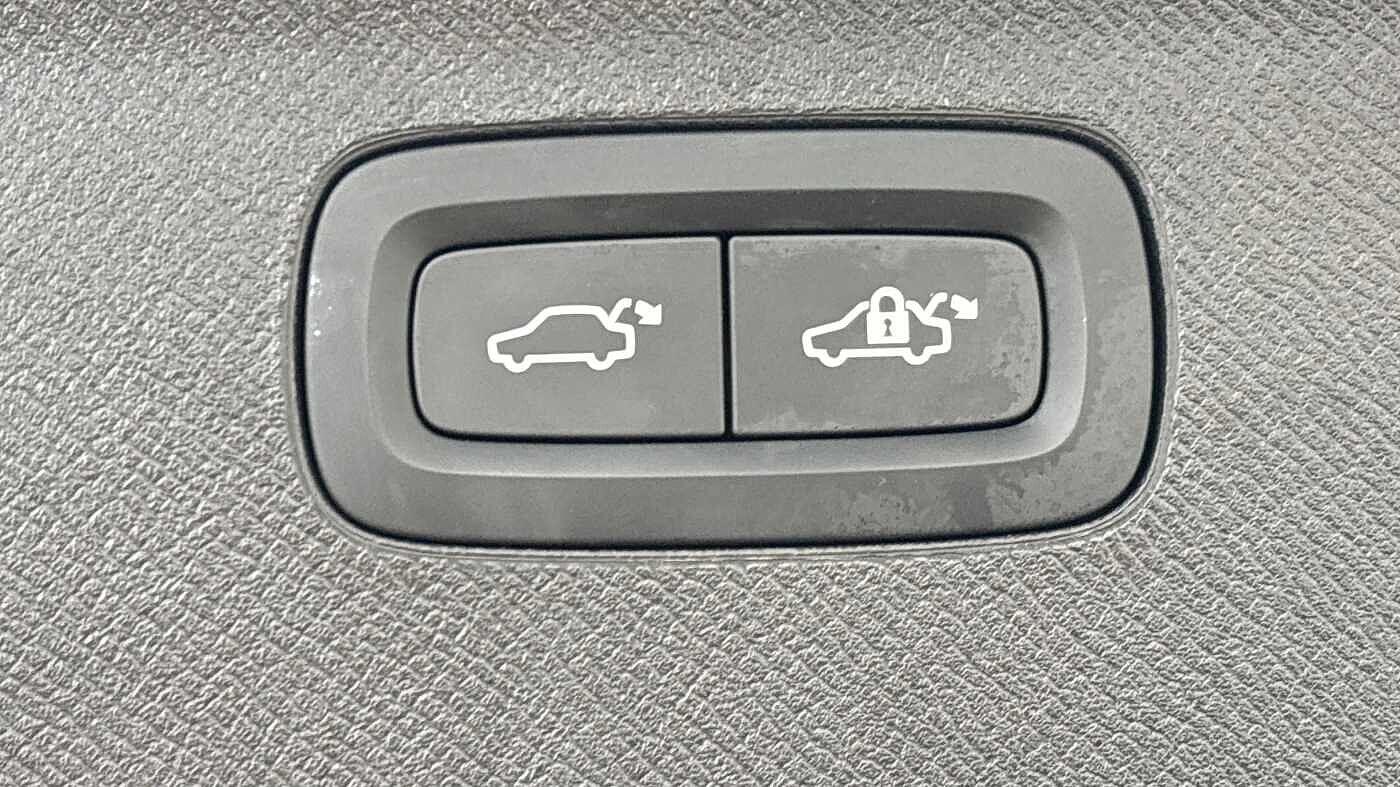 Used Volvo XC90 2025 for sale - 77658893: Photo 19