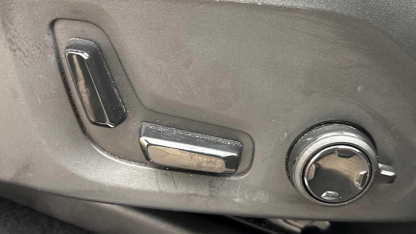 Used Volvo XC90 2025 for sale - 77658893: Photo 28