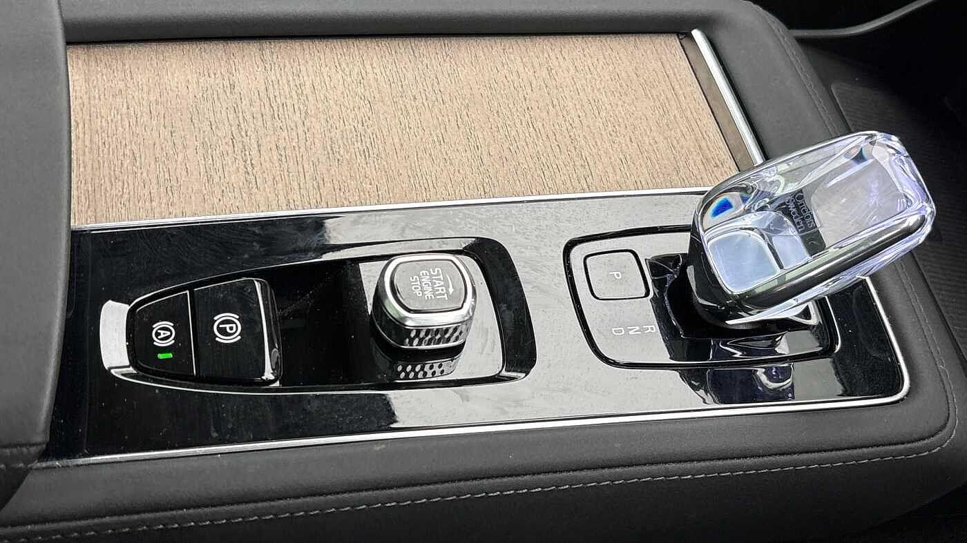 Used Volvo XC90 2025 for sale - 77658893: Photo 32