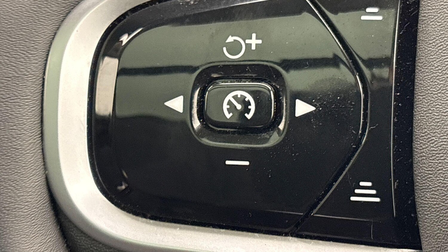 Used Volvo XC90 2025 for sale - 77658893: Photo 63