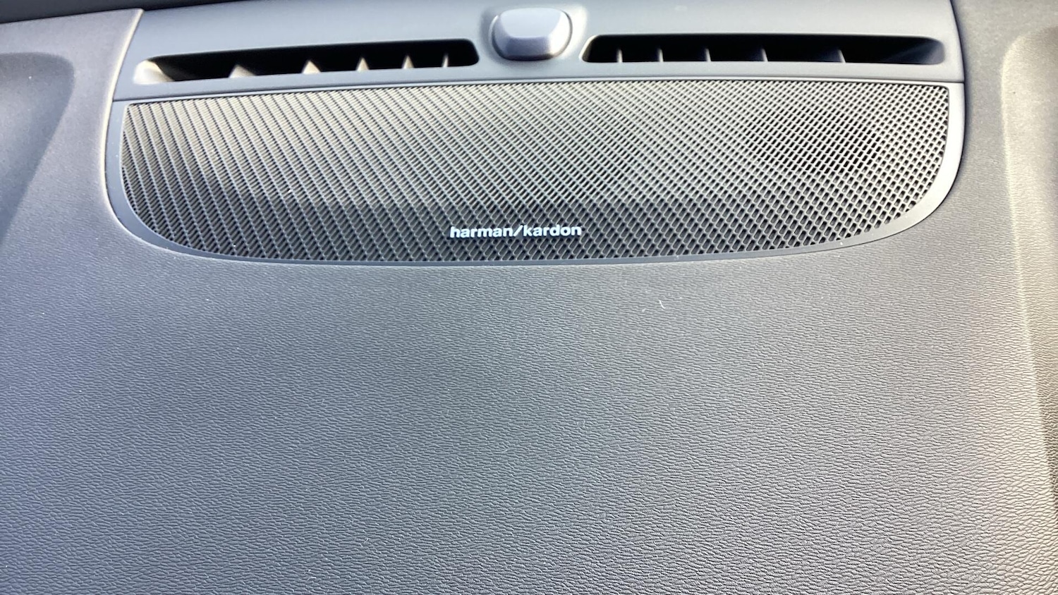 Used Volvo C40 2022 for sale - 77994394: Photo 24