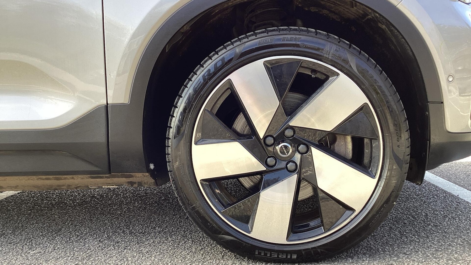 Used Volvo C40 2022 for sale - 77994394: Photo 9