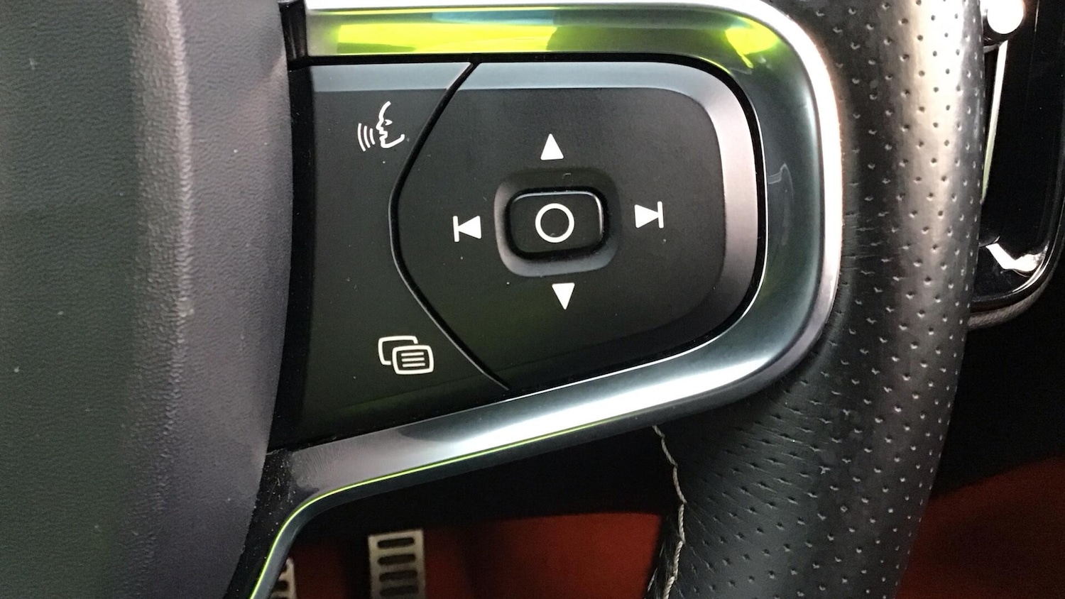 Used Volvo XC40 2018 for sale - 77253761: Photo 23