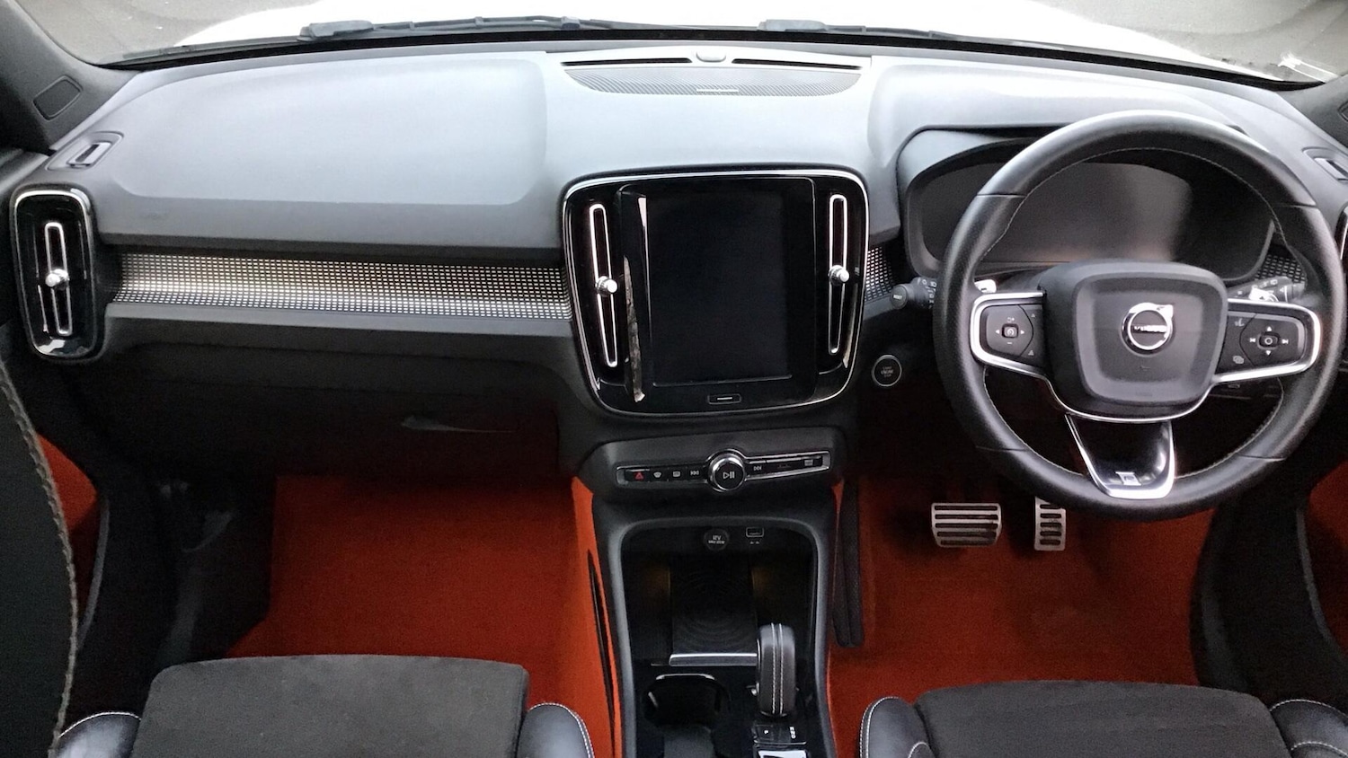 Used Volvo XC40 2018 for sale - 77253761: Photo 5