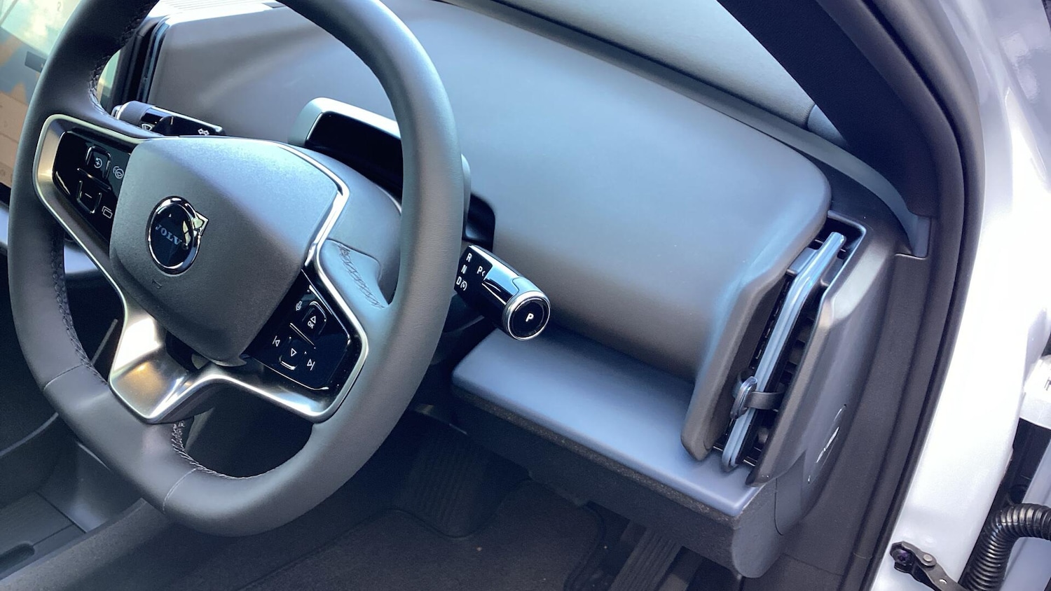 Used Volvo EX30 2025 for sale - 76377535: Photo 40