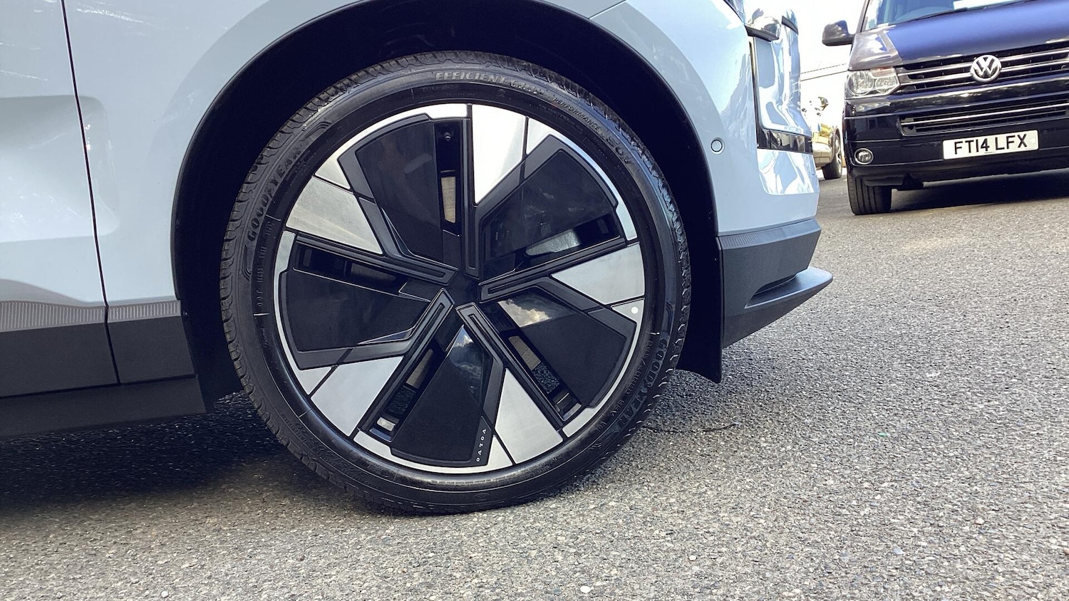 Used Volvo EX30 2025 for sale - 76377535: Photo 9