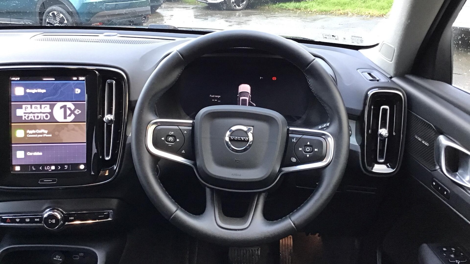 Used Volvo XC40 2024 for sale - 76701962: Photo 10