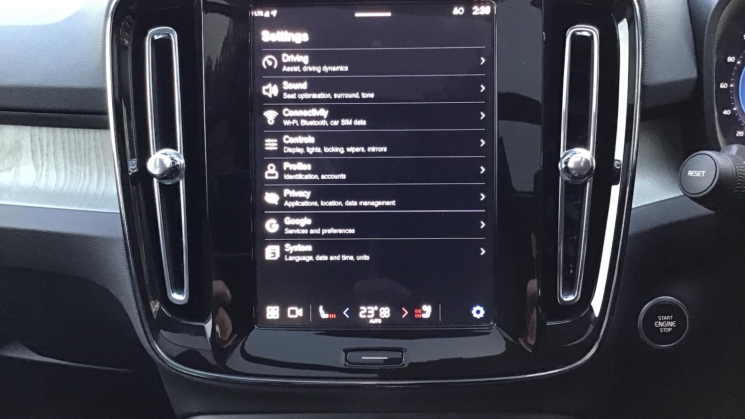 Used Volvo XC40 2024 for sale - 76701962: Photo 33