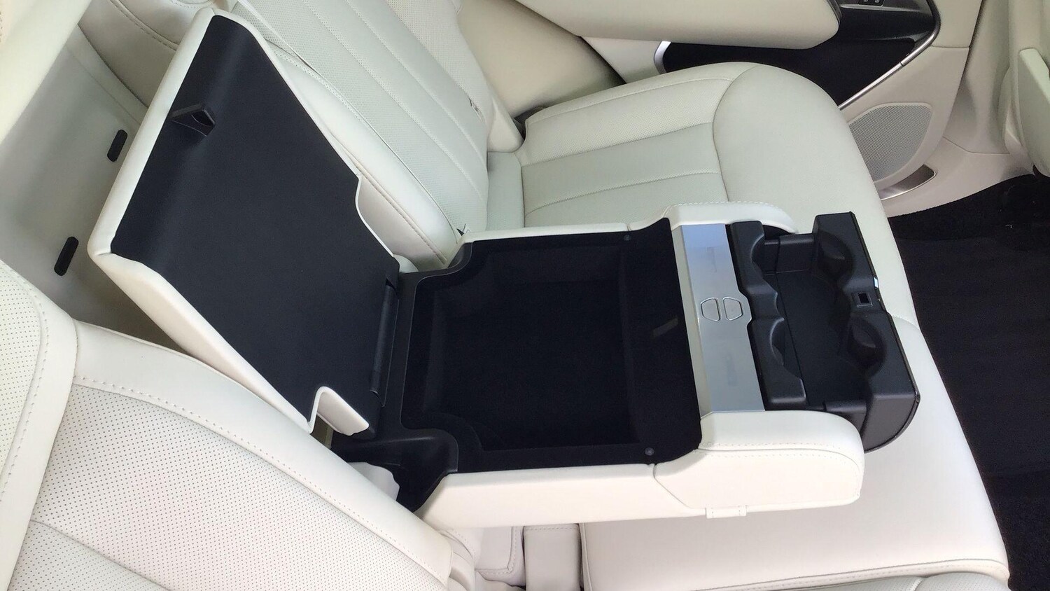 Used Land Rover Range Rover 2024 for sale - 76337445: Photo 47