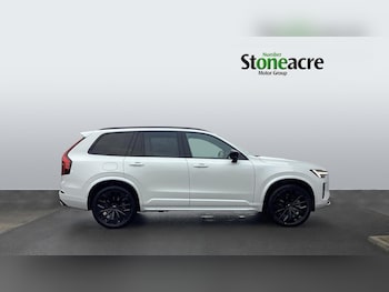 Used Volvo XC90 2026 for sale - 77924789: Photo