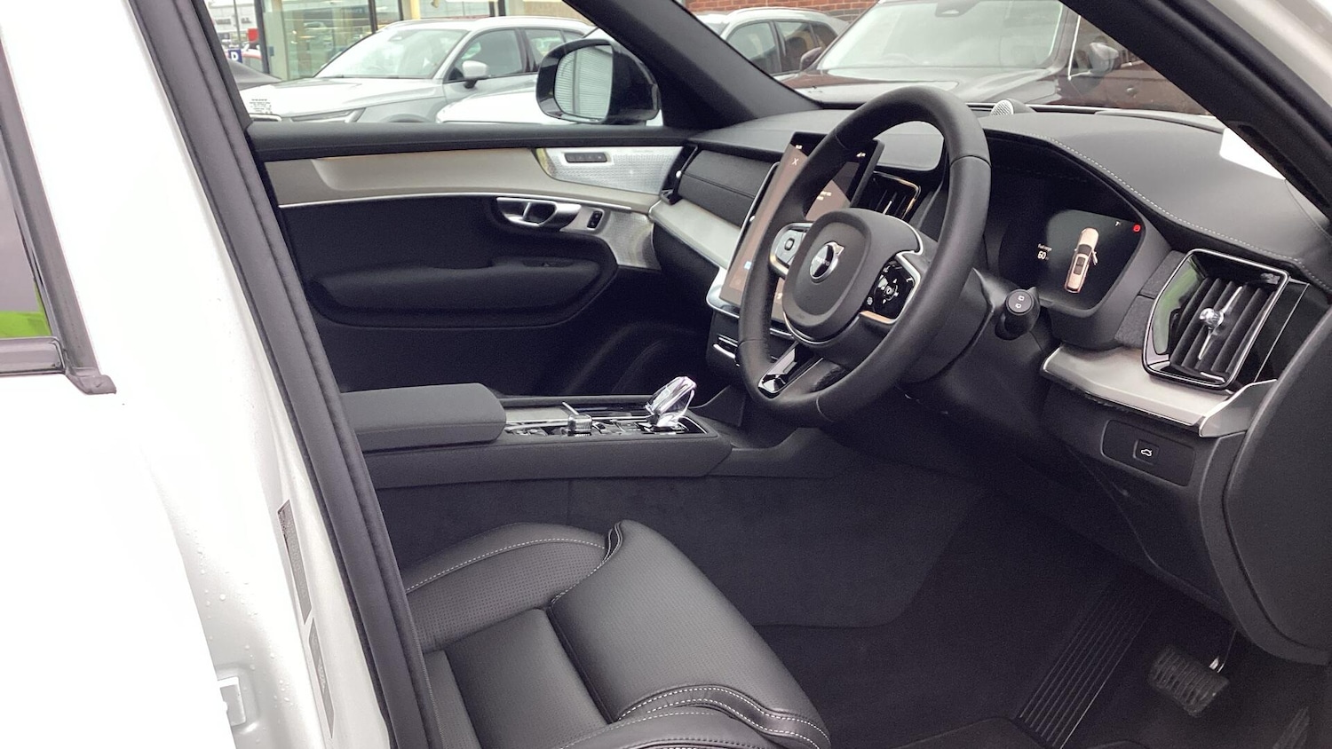 Used Volvo XC90 2026 for sale - 77924789: Photo 4