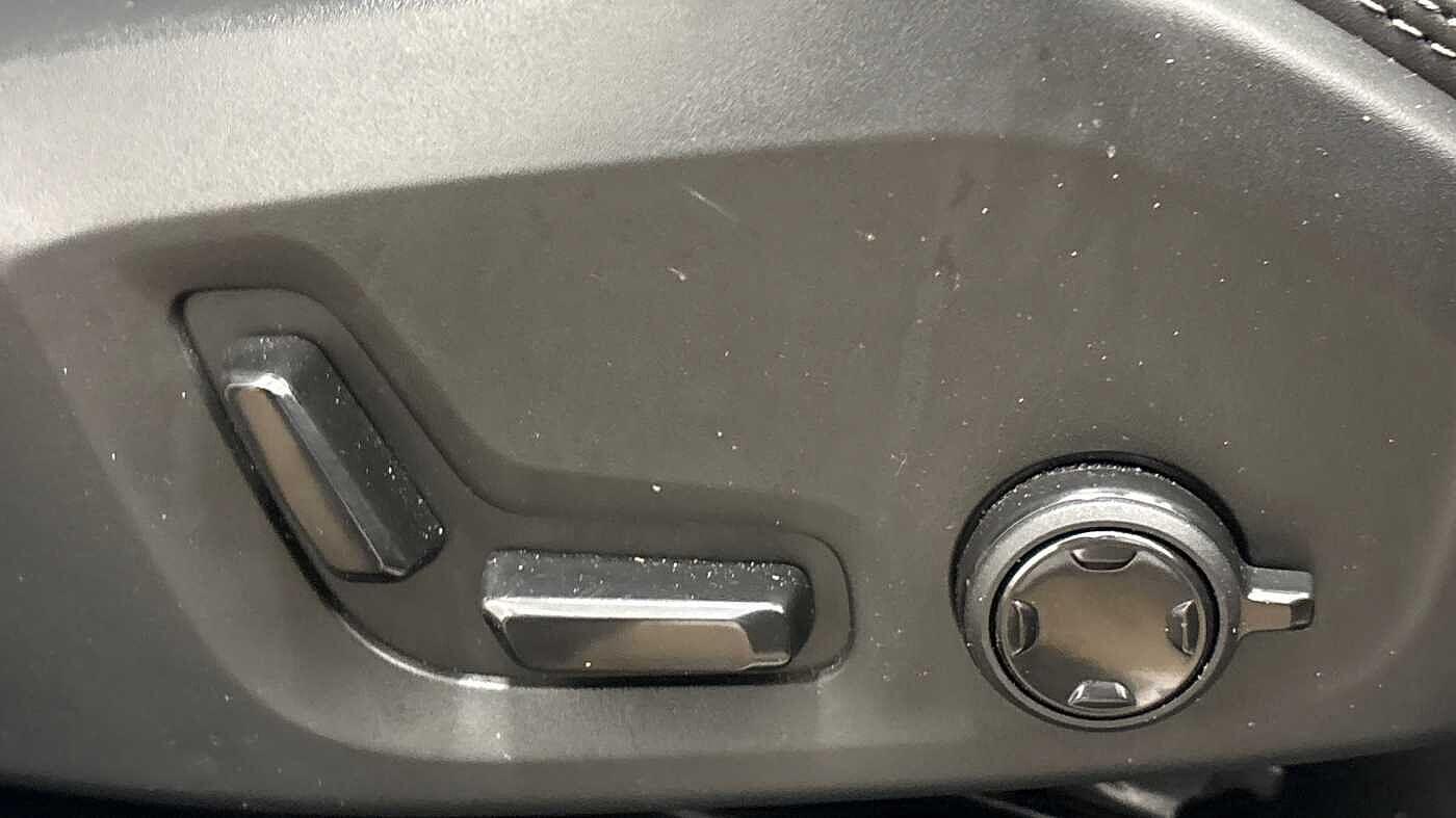 Used Volvo XC60 for sale - 78115982: Photo 28