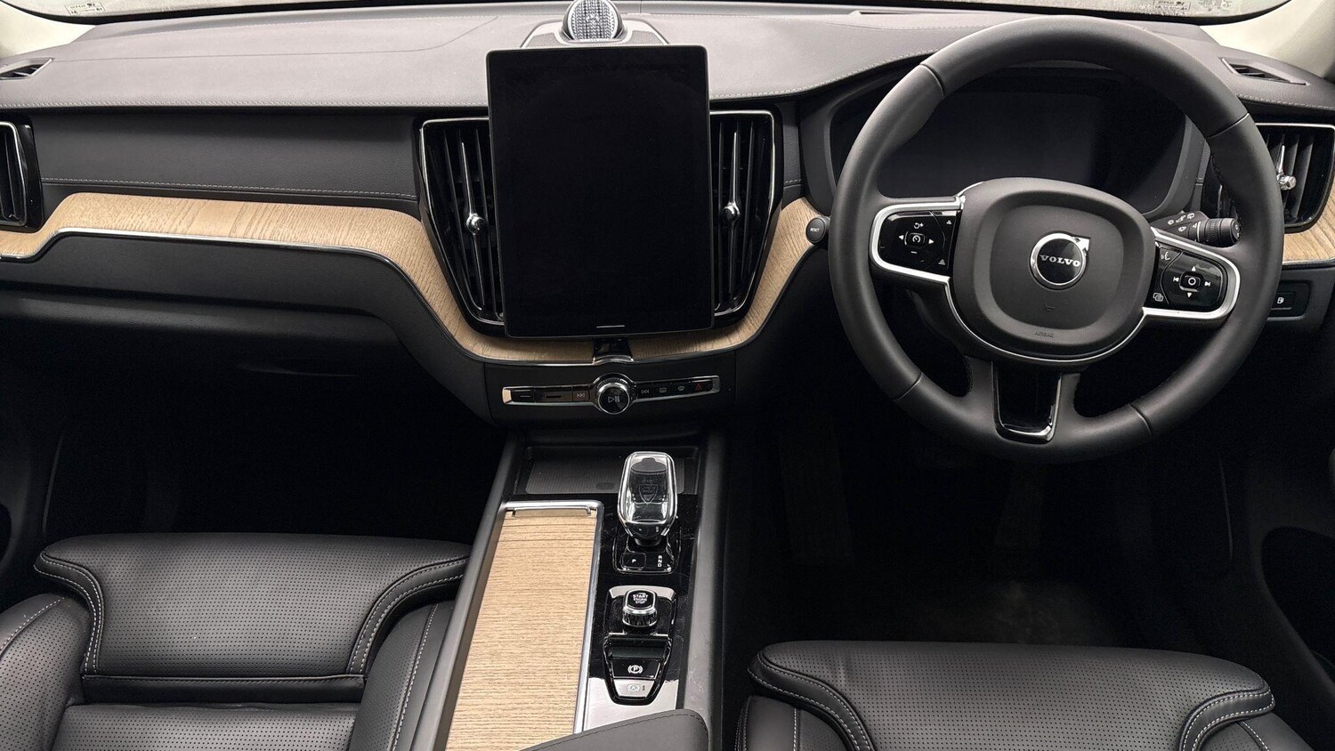 Used Volvo XC60 for sale - 78115982: Photo 53