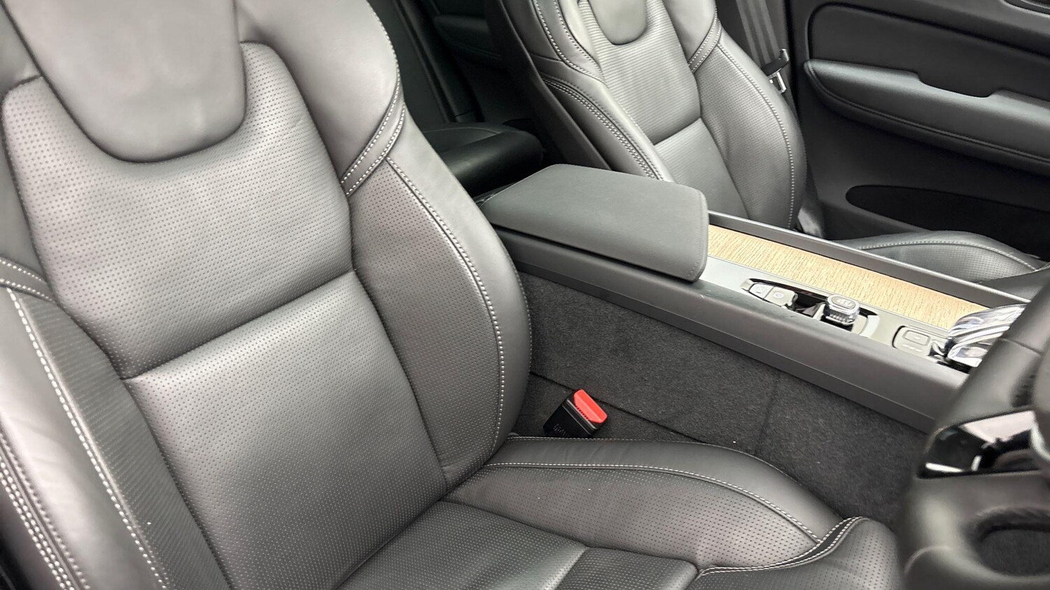 Used Volvo XC60 for sale - 78115982: Photo 54