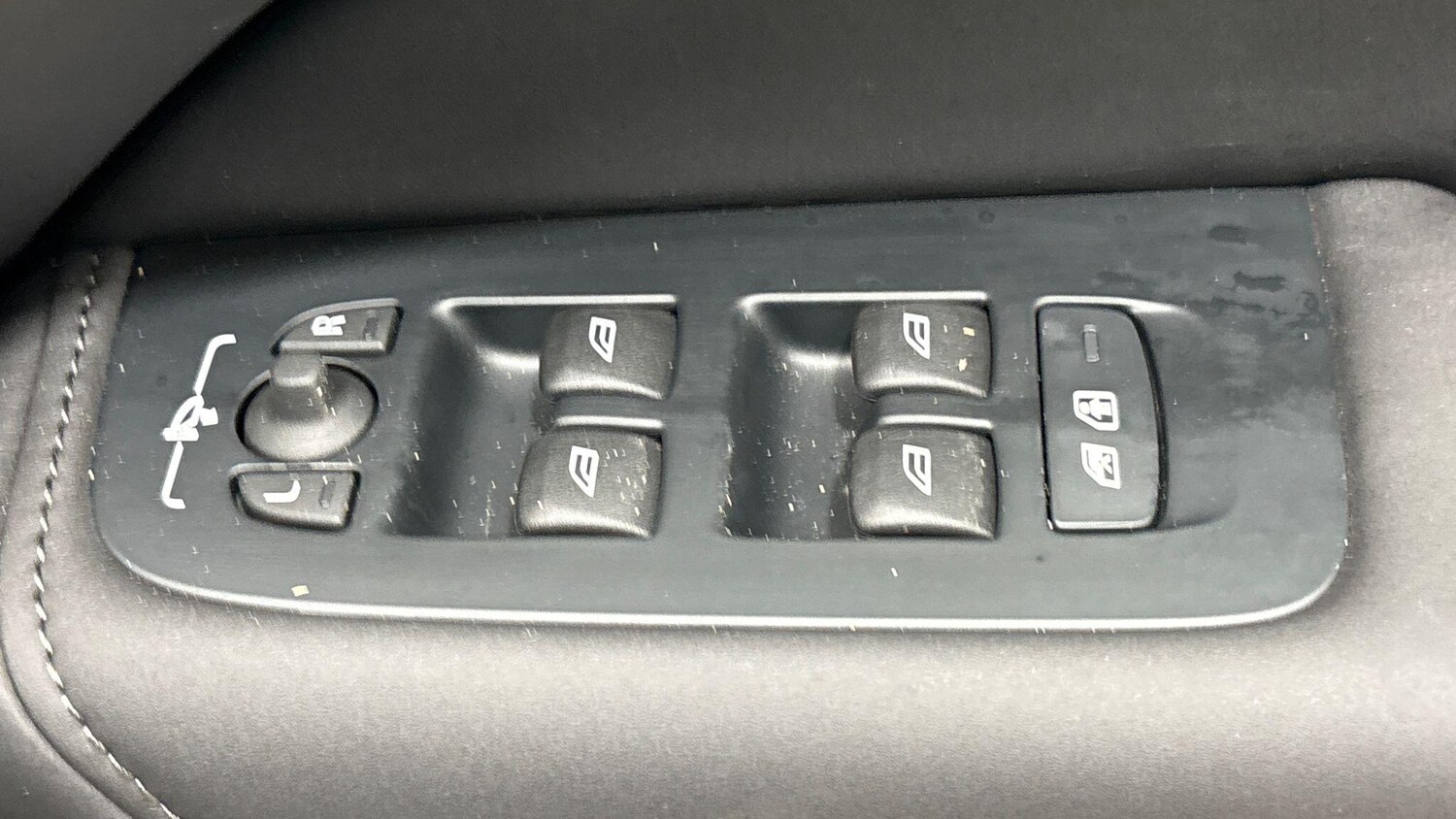 Used Volvo XC60 for sale - 78115982: Photo 58