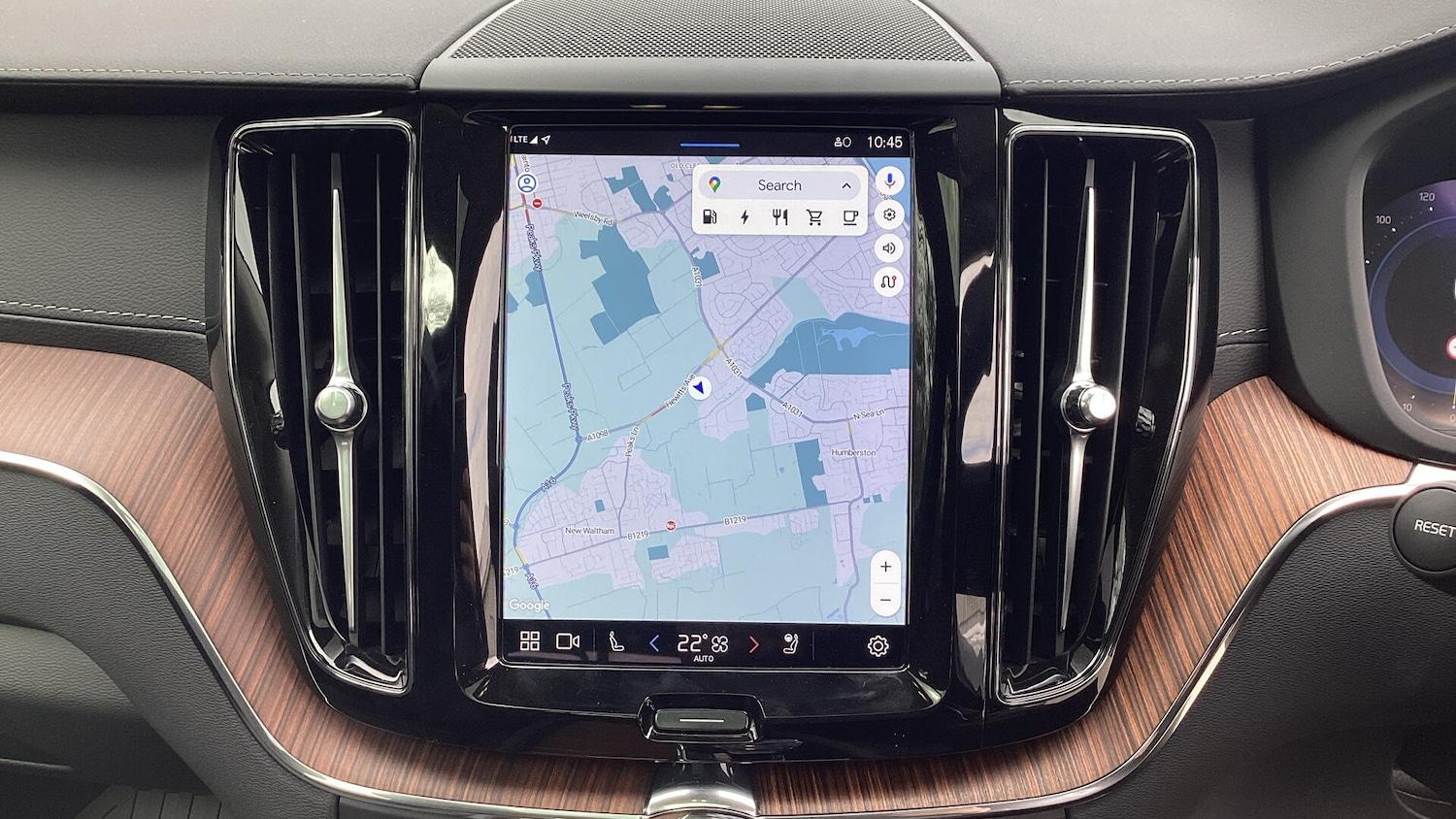 Used Volvo XC60 2025 for sale - 76613412: Photo 31