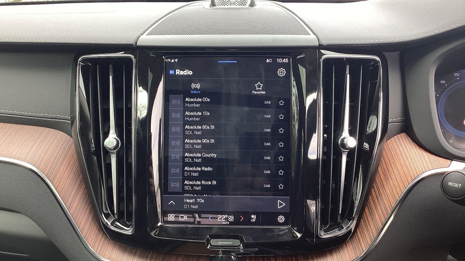 Used Volvo XC60 2025 for sale - 76613412: Photo 71