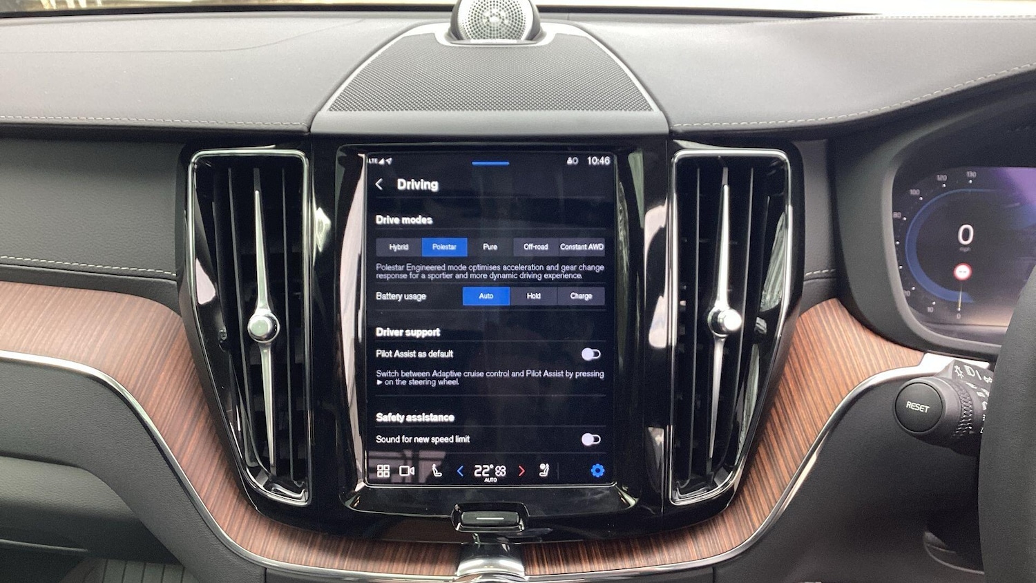 Used Volvo XC60 2025 for sale - 76613412: Photo 75