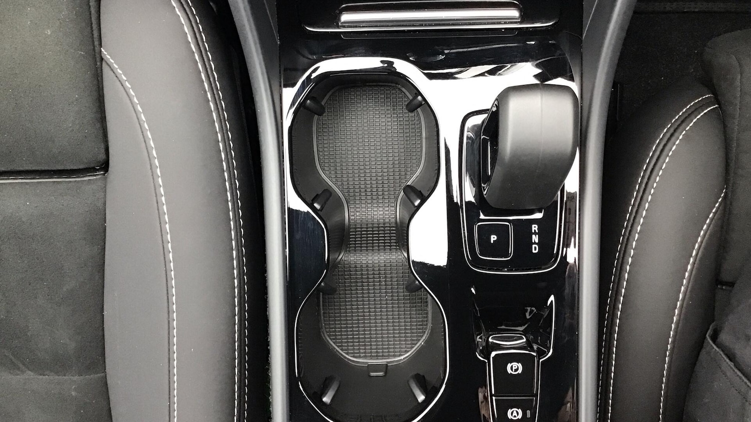 Used Volvo XC40 2024 for sale - 76753206: Photo 15