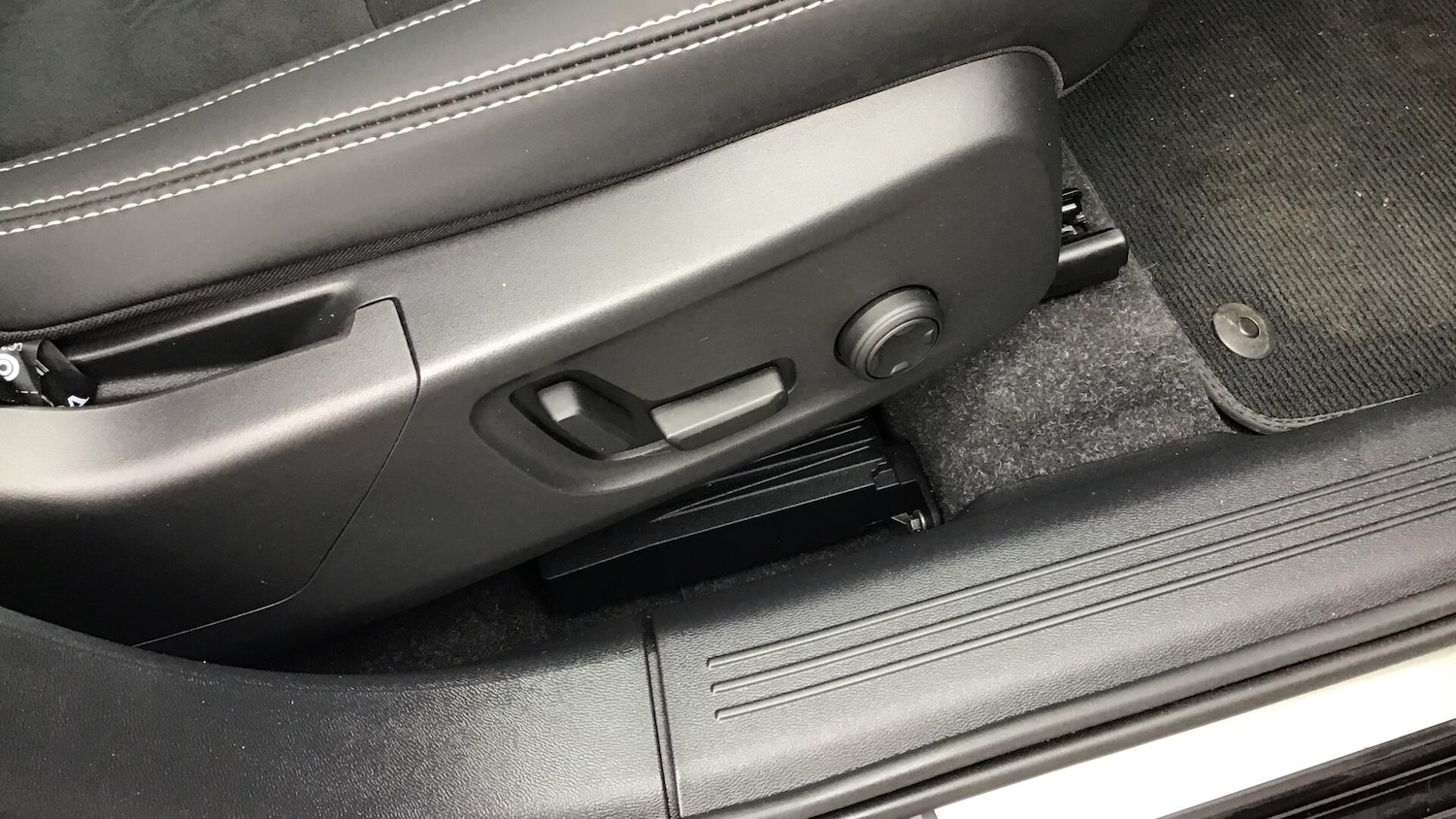 Used Volvo XC40 2024 for sale - 76753206: Photo 31