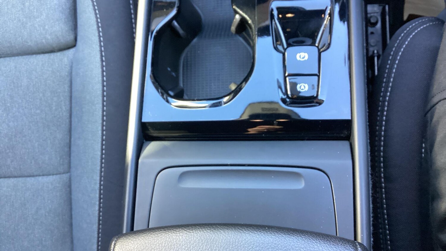 Used Volvo XC40 2023 for sale - 78072027: Photo 15